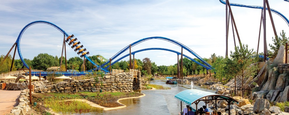 Attractiepark Toverland hele park.jpg