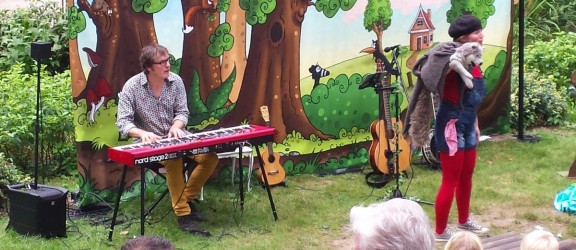 Noord - Brabant - Openlucht theater Overloon Peter & de wolf.jpeg