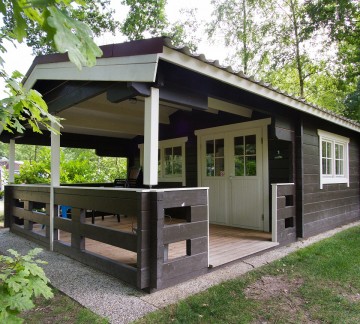 Boshut - te midden van het groen