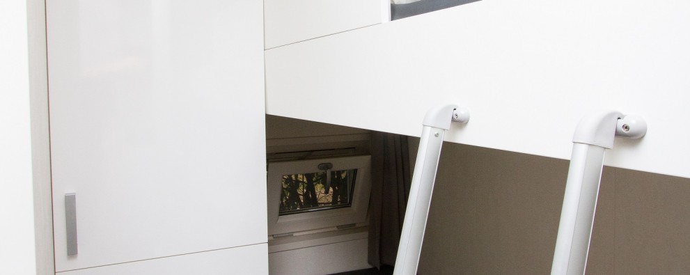 Slaapkamer met stapelbed Bos-chalet - kleiner.jpg