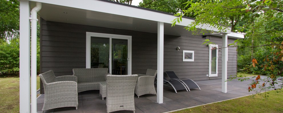 Terraszijde chalet met overdekt terras