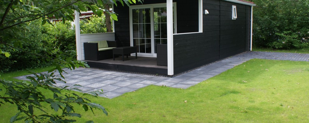 Lodge voorzijaanzicht.JPG