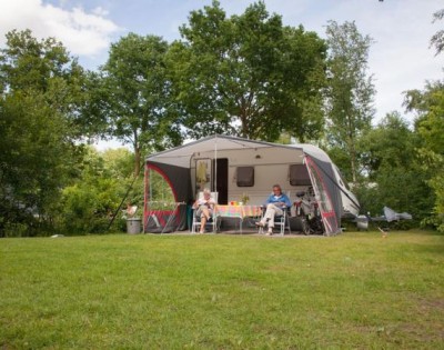 Kamperen Maisveld De Ullingse Bergen -8.jpg