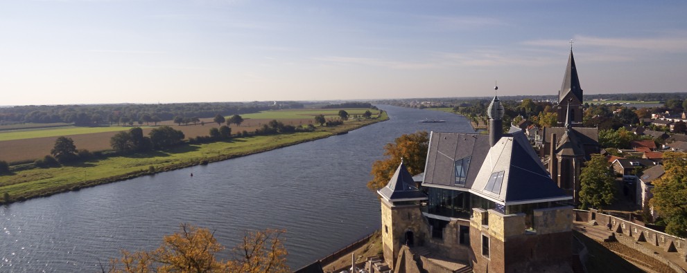 Kasteel Keverberg - Limburg  Hele kasteel (5).jpg