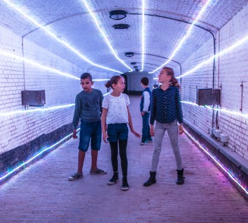 Geofort_Tunnel-kids-21.jpg